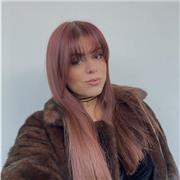 Docente laureata in lingue e culture comparate impartisce ripetizioni di inglese, cinese e materie umanistiche